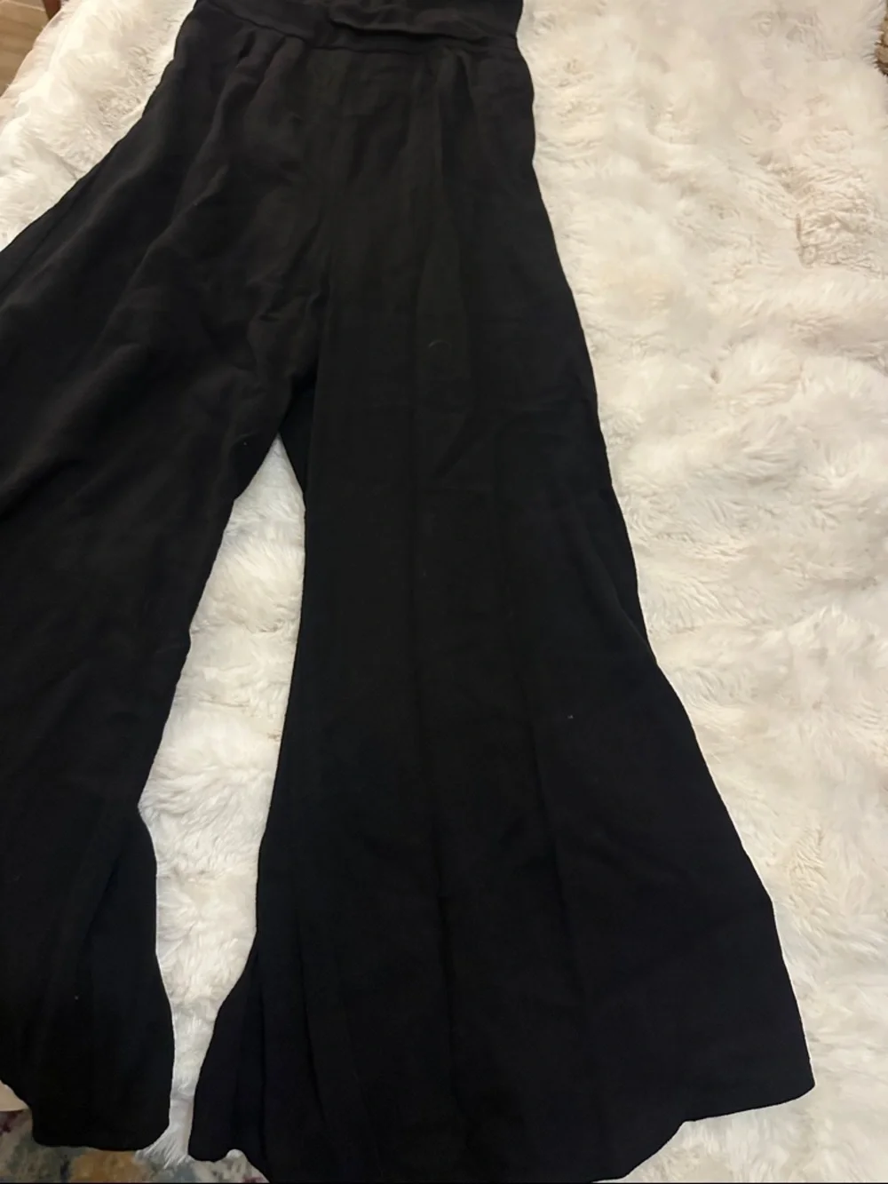 Black Spaghetti-Strap Wide-Leg Jumpsuit - Sleek Evening Romper - Picture 6 of 10